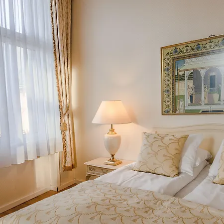 Victoria Отель 4*